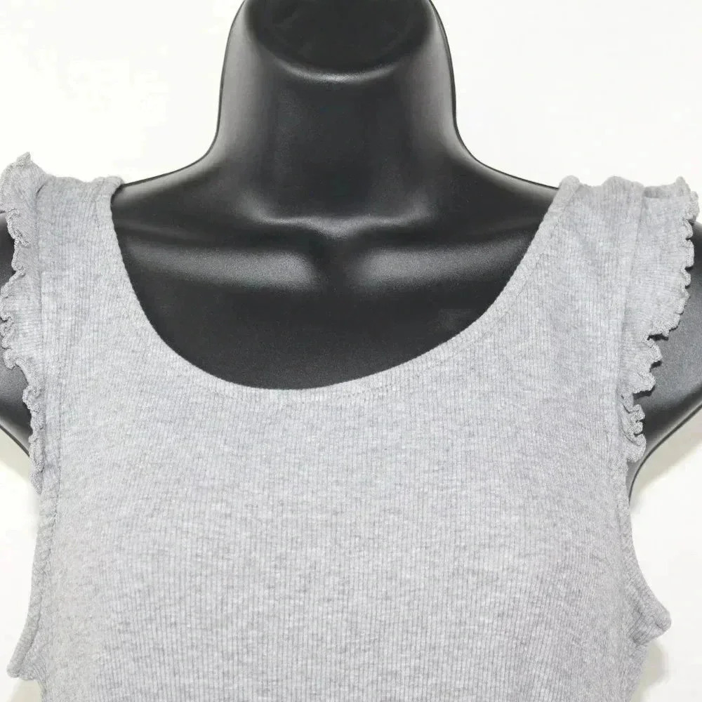 H&M - Picture 2 of 6